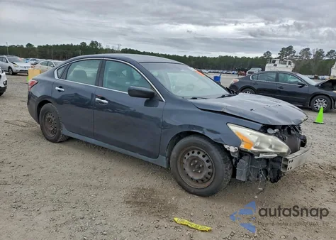 2015 Nissan Altima 2.5 from USA, damaged, VIN 1N4AL3AP9FN894011